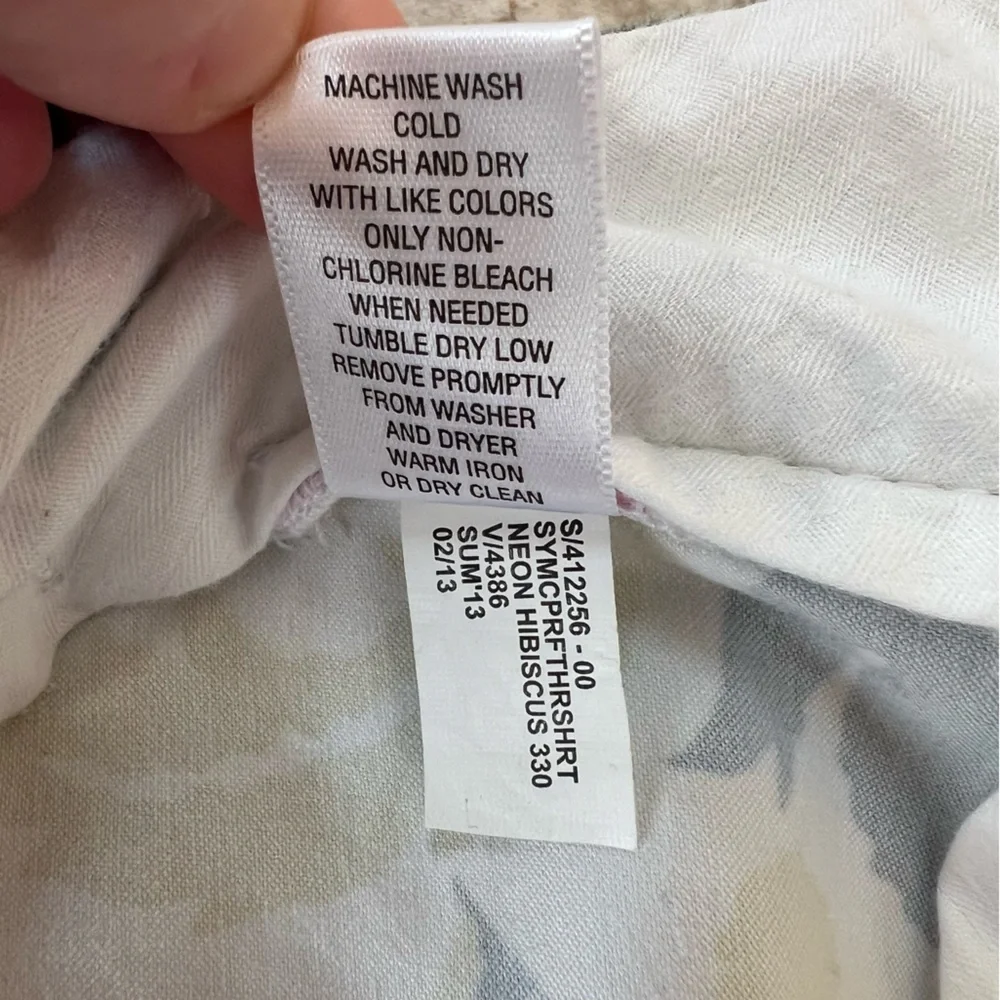 Banana Republic Milly Collection Feathers Short in Neon Hibiscus, 0 - Picture 8 of 10